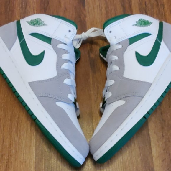 Jordan Shoes - Nike Air Jordan 1 Mid SE GS Pine Green Smoke Grey - Youth 6Y (Women US 7.5)